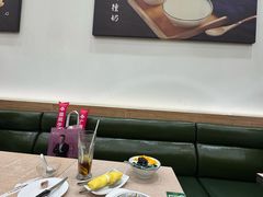 -佰搭果·广式茶餐厅(西华路店)