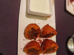 -Efes Turkish & Mediterranean Cuisine 艾菲斯餐厅(陆家嘴店)