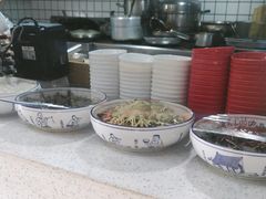 -三好食堂(煎饺·馄饨·肉饼米线·盛世广场店)