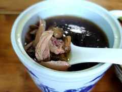 松茸炖鸡-玉滋補