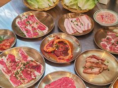 -韩味南山塔·烤肉自助(中骏世界城店)