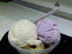 紅豆菠蘿雙球-百花传统甜品店(原址店)