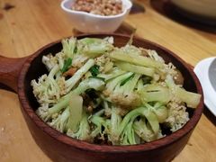 -唐伯虎新派湘菜馆(石夏时代广场店)