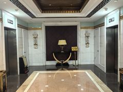 -广东大厦酒店(广州北京路步行街纪念堂地铁站店)