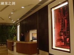 -上海虹桥君丽假日酒店(娄山关路地铁站店)