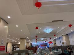 -今鲜源酒店·海鲜锅贴青岛菜(新湛路店)