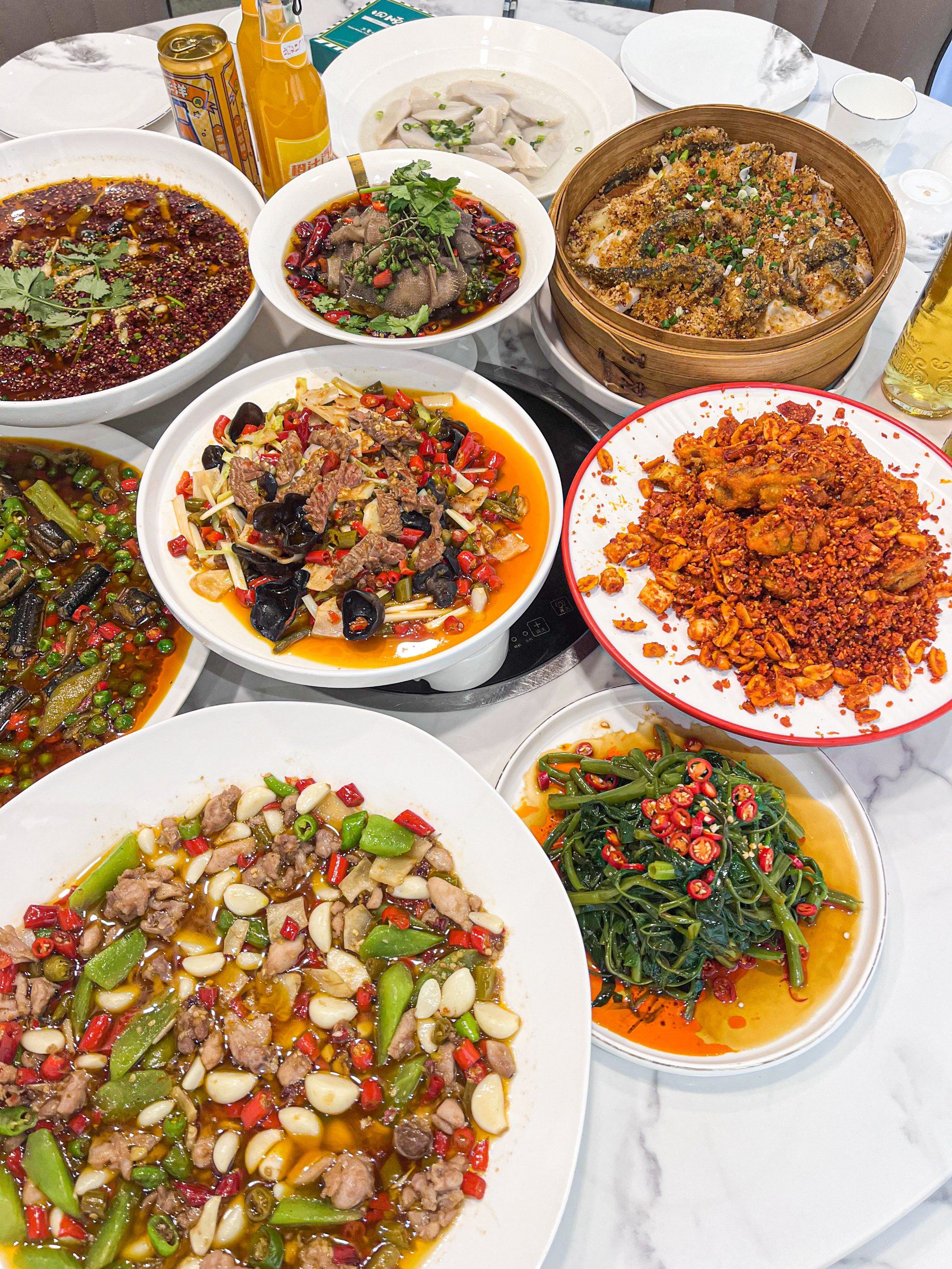 朋友聚会,商务宴请,家庭聚餐首选特色菜餐厅
之前听朋友说这家餐厅