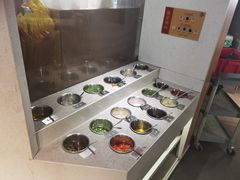自助调料区-顺德公广东猪肚鸡·煲仔饭(白石洲店)