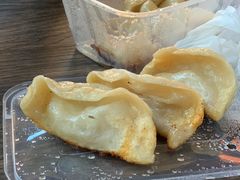 -黄阿姨锅贴大王(万航渡路店)