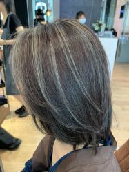 -意廊 Hair Salon