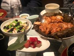 江南富贵鸡-湖滨28中餐厅·西湖宴·杭州君悦酒店