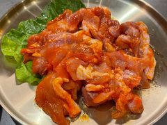 -围炉肉舍•炭烤活鳗•丹东海鲜烤肉(步行街店)