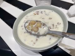 鲜奶桃胶莲子-堂屋糖水店(愚园店)