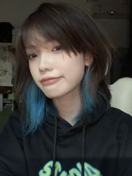 -茶发Salon·烫发染发理发