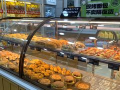 -华荣西饼屋(龙井店)