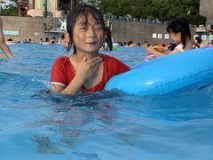 -汤山欢乐水世界
