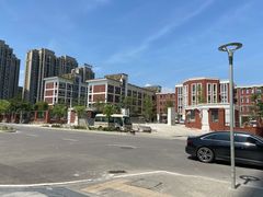-胪雷小学