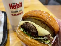 -The Habit Burger Grill 哈比特汉堡(爱琴海店)