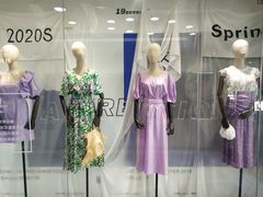 -广州白马服装市场