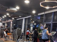 -豪逸健体(中骏广场店)