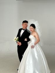 -MAO亲爱的猫婚纱摄影工作室