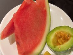 -钱小奴海鲜自助黑金店(杭州滨江龙湖店)