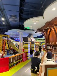 -MELAND CLUB亲子乐园•派对(虹桥万象城店)