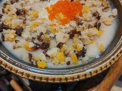 -老牌坊云南鱼豆花火锅(爱建店)