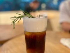 -星巴克臻选(上海合生汇1F店)