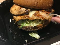 -The Habit Burger Grill 哈比特汉堡(复兴soho店)