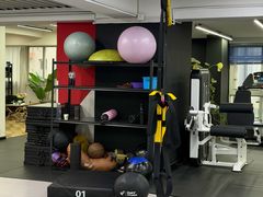 -越·健身工作室(华尔兹广场写字楼B栋店)