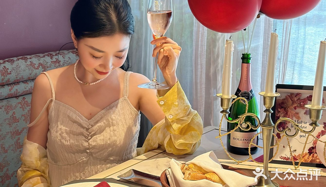 来这里约会真的绝了！