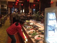 自助取餐区-昆明南亚风情园豪生大酒店-泰式国际海鲜自助餐厅