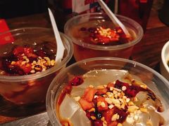 乌龙茶冰粉-龙巢盱眙龙虾·牛蛙·烧烤宵夜(八卦岭店)