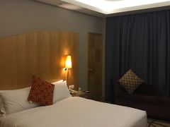 -武汉新华大饭店