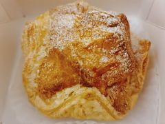 树莓拿破仑泡芙-CARINO BAKERY&CAFE(南方商城店)