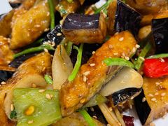 -梅飞酒家(名辉豪庭店)