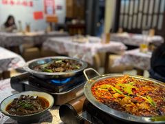 -耙吉吉川味小酒馆(本地人回头店)
