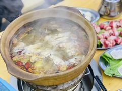 -威邵鸡煲(西华路总店)