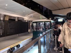 -山顶缆车