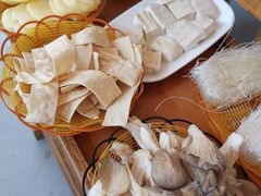 -双廊杨记石锅鱼石锅牛肉