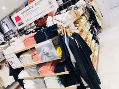 -优衣库(石家庄裕华万达广场店)