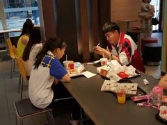 -麦当劳(杭州东站高铁店)