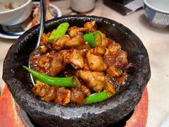 石锅杭椒牛蛙-桂满陇·西湖船宴(平安金融中心店)