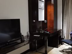 -成都保利公园皇冠假日酒店(熊猫基地店)