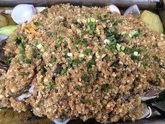 -宏兴烤鱼山庄(宣恩总店)