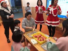 -小门牙好性格托育(北外滩中心)