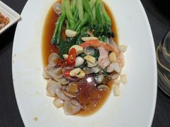 -艳阳天民俗村(公园路店)