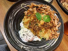 -千金一碗·宝岛一村(韩国街店)