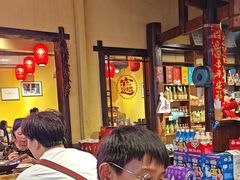 -富正毅三下锅·湘西韵味(天门山索道店)